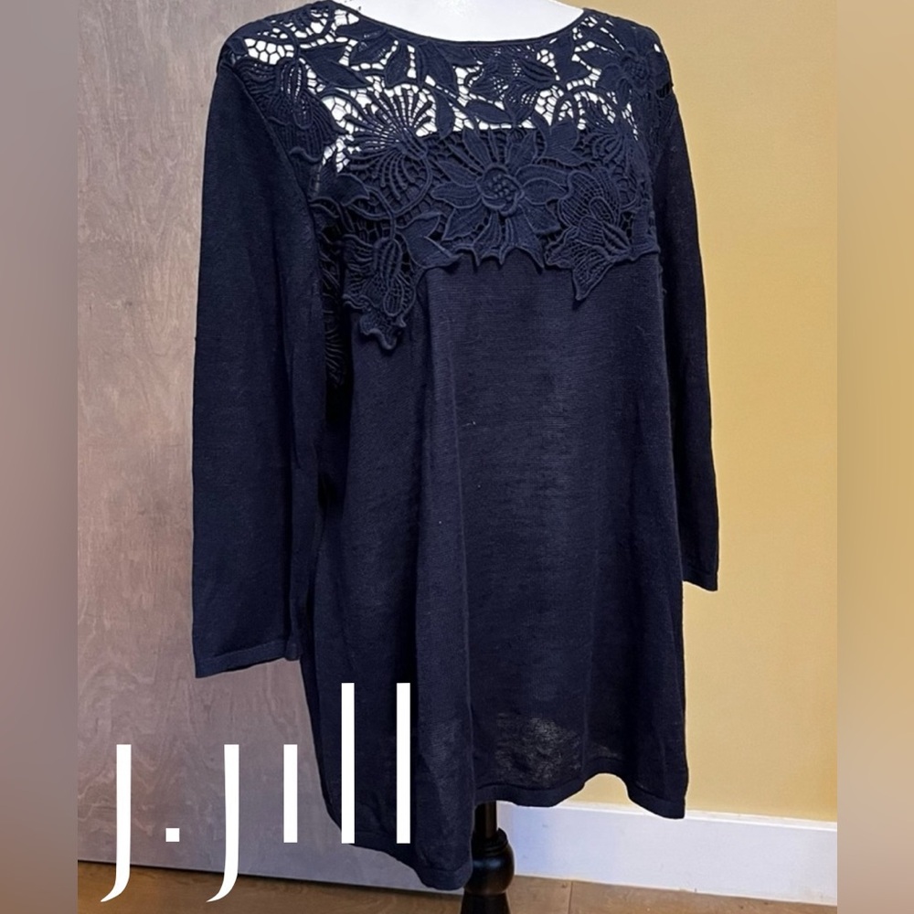 J. Jill Navy Embroidered Floral Crochet Lace Linen Top L